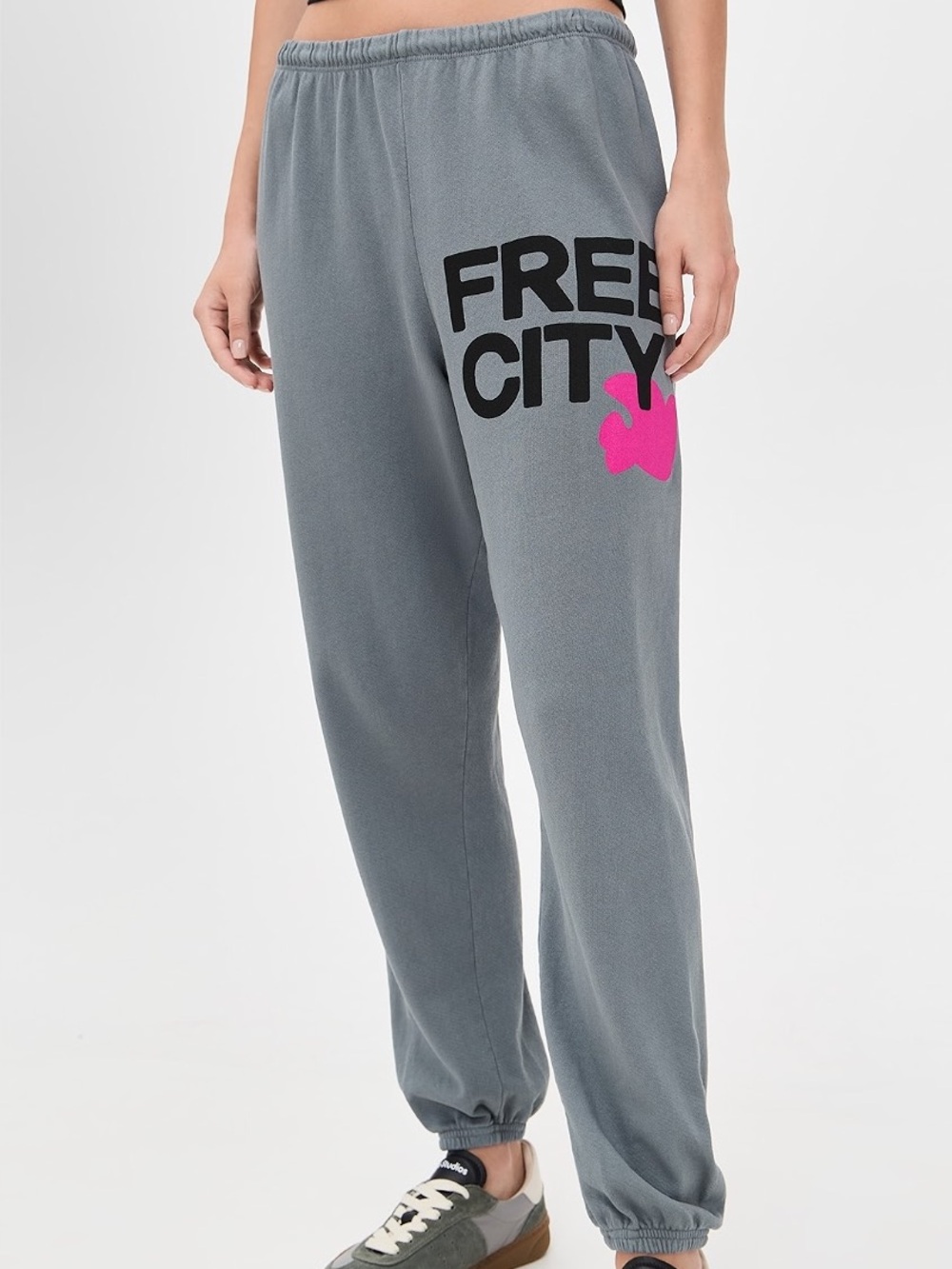 Free City Large Sweatpants Grey Art Pink Dove Logo Size Small